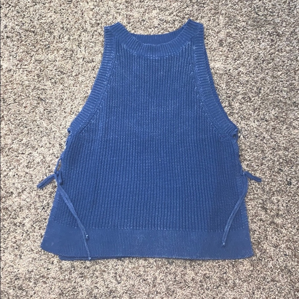 Side Tie Umgee Knit shirt